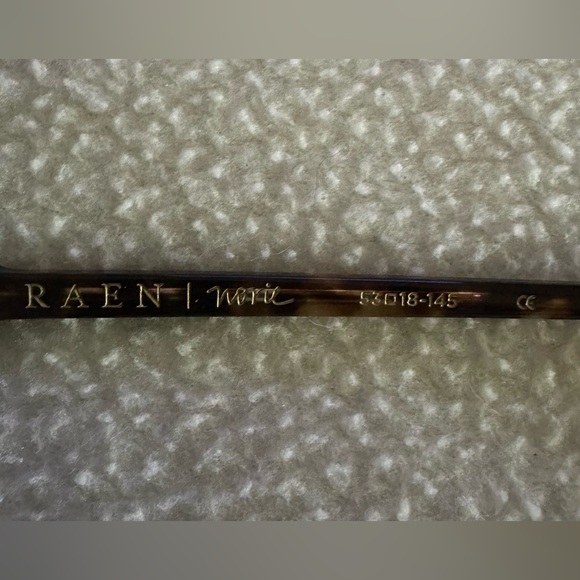 Raen Noria Tortoise Sunglasses - Picture 5 of 6